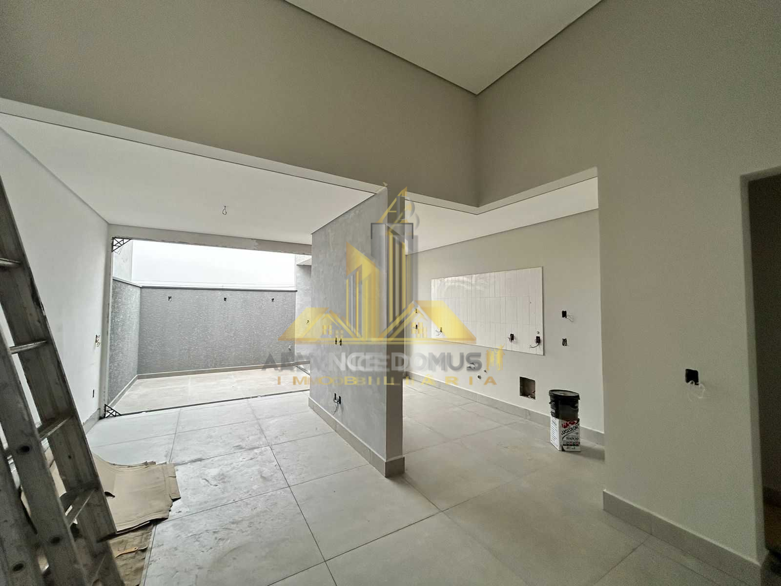 Casa à venda com 3 quartos, 110m² - Foto 5