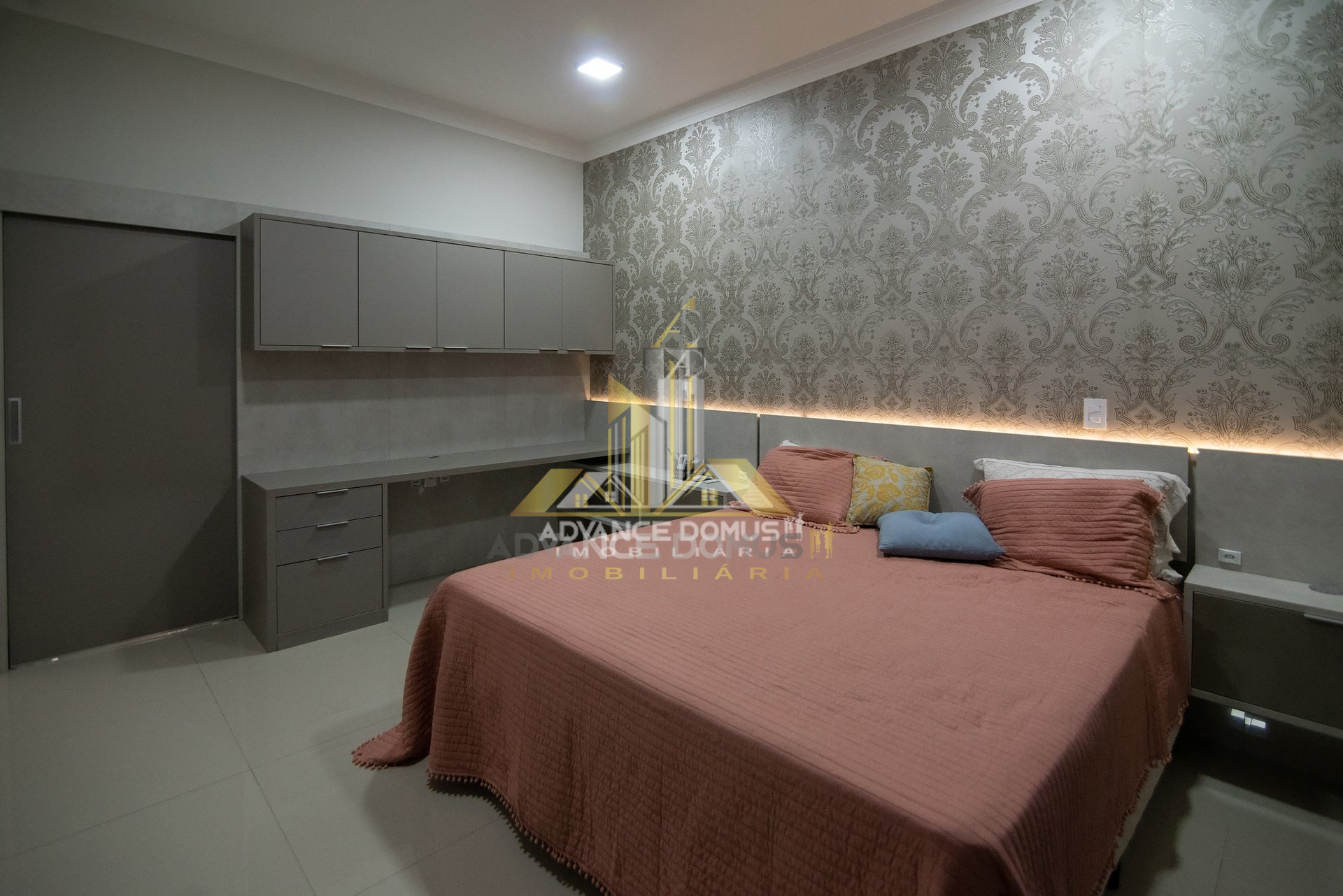 Casa à venda com 3 quartos, 300m² - Foto 41