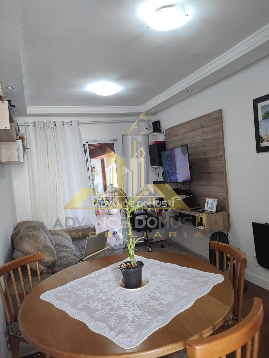 Casa à venda com 3 quartos, 92m² - Foto 4